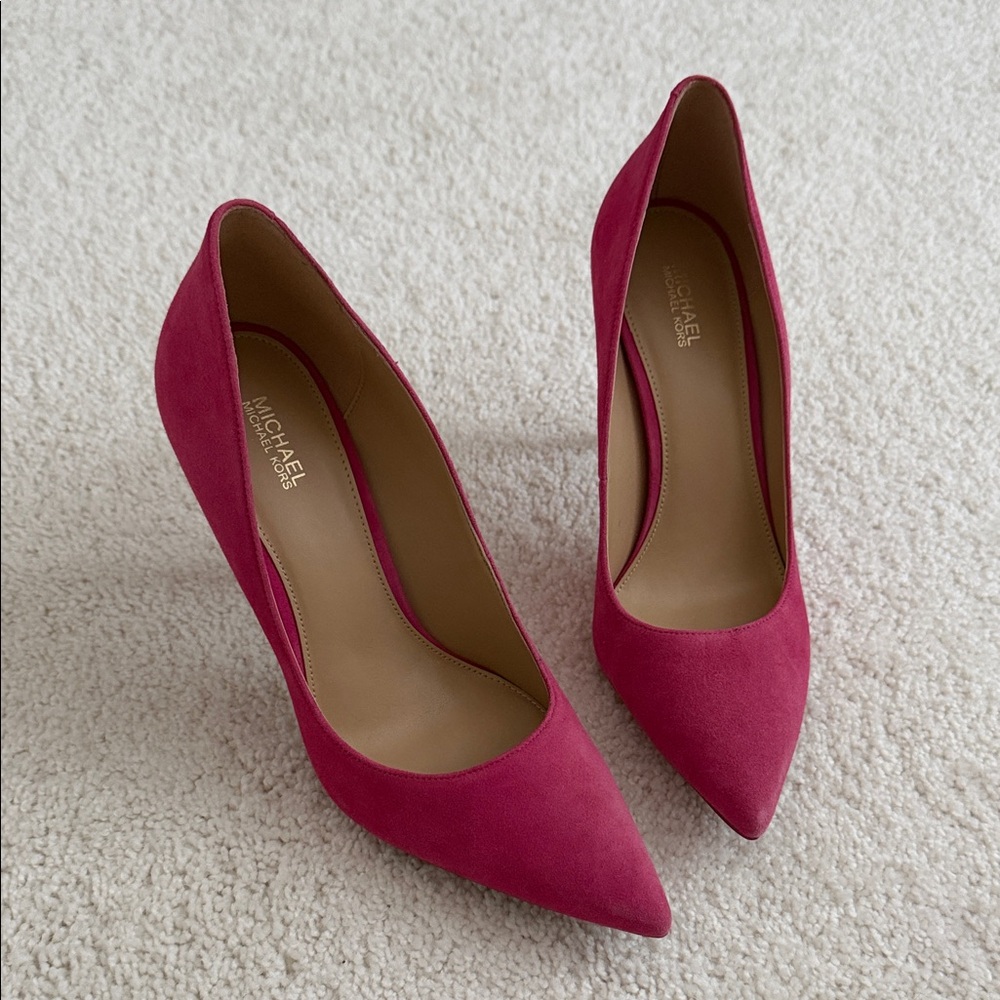 Michael Kors Fuchsia Suede Heels - Picture 3 of 7